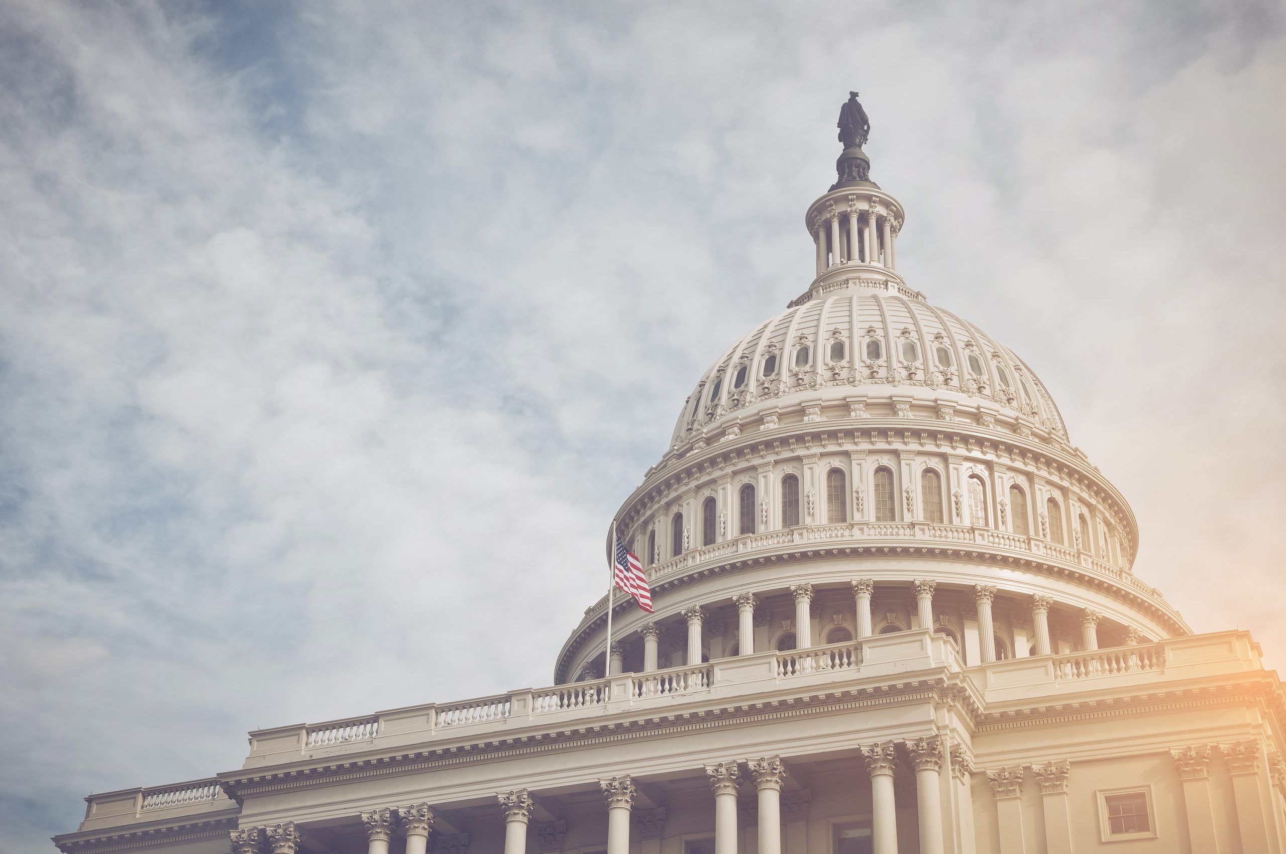 As legislators work toward law requiring companies to alert feds to breaches, key hurdles emerge